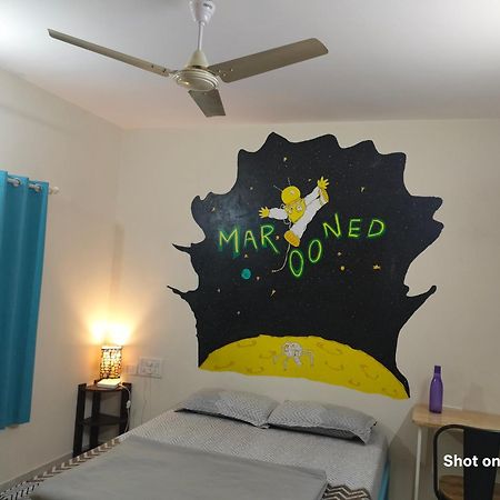 The Hood Hostel Μπανγκαλόρ Εξωτερικό φωτογραφία