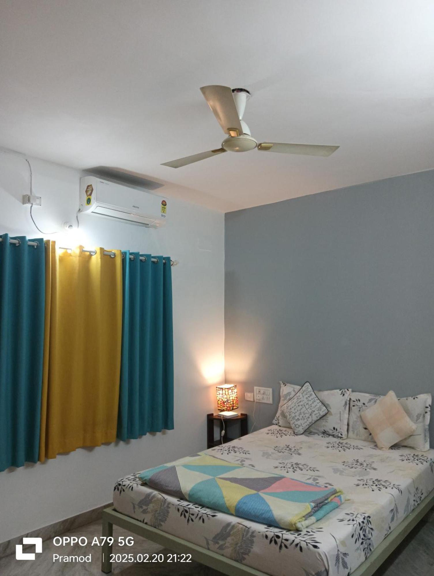 The Hood Hostel Μπανγκαλόρ Εξωτερικό φωτογραφία